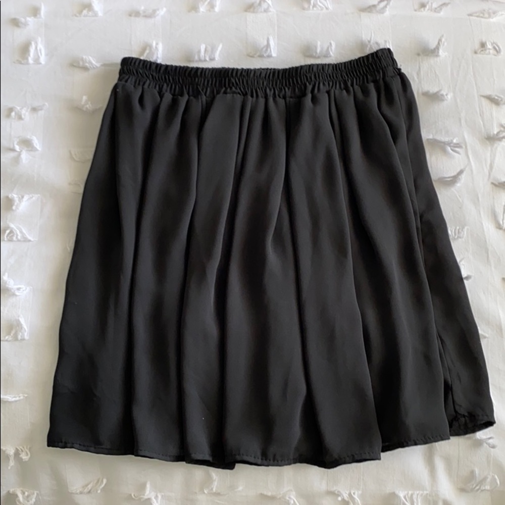 Brandy Melville black skirt